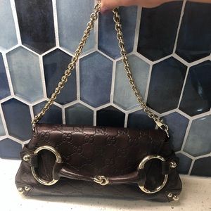 Gucci Horsebit Clutch - Guccissima Leather